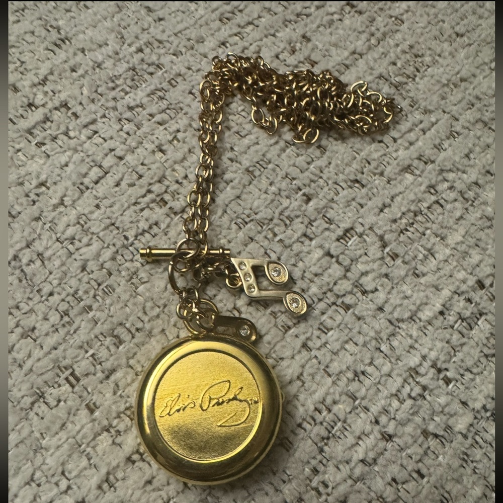 elvis presley clock necklace